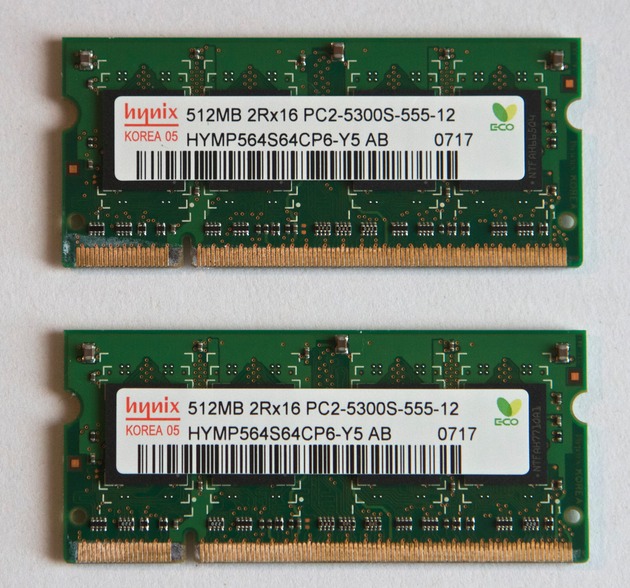 2 512MB RAM Modules for a white MacBook