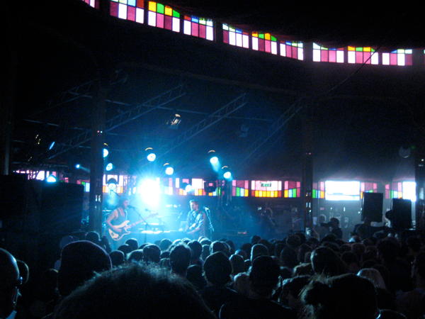 Wild Beasts on stage in the Spiegelzelt at Haldern Pop 2011